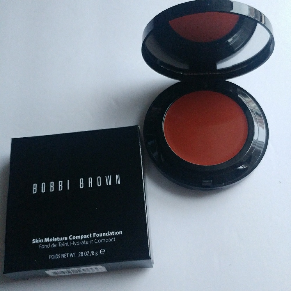 Bobbi Brown Skin Moisture Foundation Compact New - Picture 2 of 4